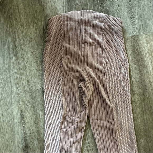 Free People Slim Pull-On Velvet Flare Pants Size Small Blush Pink - Picture 7 of 10